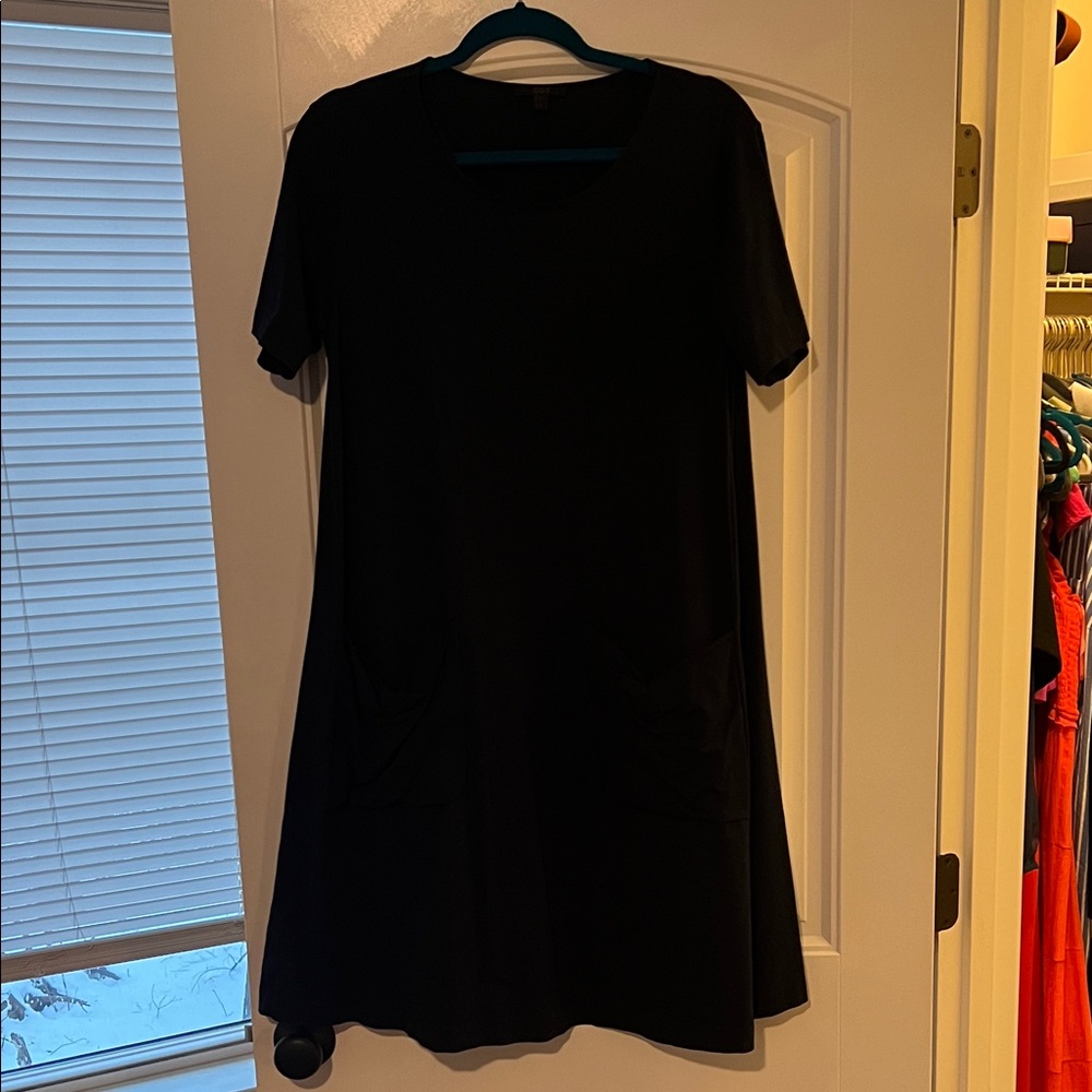 Navy blue COS dress - Medium - like new - large front pockets - Picture 2 of 6